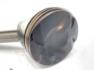 PÍST Z OJNICE SUZUKI S-CROSS 1.4 129KM K14D