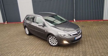 Opel Astra J Sports Tourer 1.6 Turbo ECOTEC 180KM 2011 Opel Astra 1,6TurboBenzyna NAVI Ksenon Alu 17 Niski Udokumentowany Przebieg, zdjęcie 11