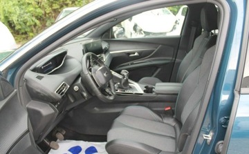 Peugeot 5008 II Crossover Facelifting 1.2 PureTech 130KM 2023 Peugeot 5008 1.2 Benzyna 131KM, zdjęcie 8