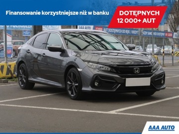 Honda Civic X Hatchback 5d Facelifting 1,0 VTEC TURBO 126KM 2021 Honda Civic 1.0 VTEC Turbo, Salon Polska