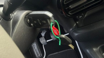 Citroen C4 Cactus Crossover 1.2 PureTech 82KM 2016 Citroen C4 Cactus 1.2i 82PS OPŁACONY Bezwypadkowy, zdjęcie 25