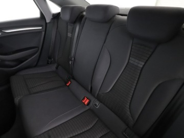 Audi A3 8V Limousine Facelifting 1.0 TFSI 115KM 2017 Audi A3 Limousine xenon/LED navi klima auto grzane, zdjęcie 16