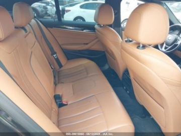 BMW Seria 5 G30-G31 2019 BMW Seria 5 2019r., 4x4, 2.0L 2.0 Benzyna 248KM, zdjęcie 9