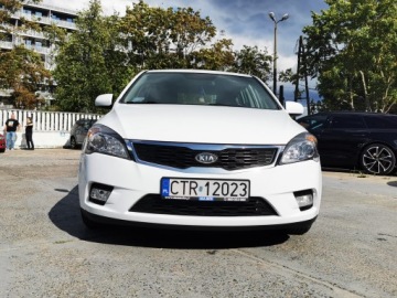 Kia Ceed I Hatchback 5d Facelifting 1.4 DOHC CVVT 90KM 2011 KIA CEED Salon Polska, Instalacja LPG, 5d Facelifting 1.4DOHC, Klimatyzacja, zdjęcie 1