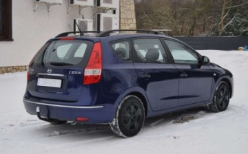 Hyundai i30 I CW Facelifting 1.4 DOHC 109KM 2010 Hyundai i30 GWARANCJA, 2010r, 1.4 Benzyna, ISOFIX, Maly przebieg, Ladnie u, zdjęcie 2