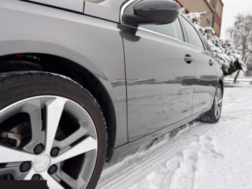 Peugeot 308 II SW 1.2 PureTech 130KM 2017 Peugeot 308 1.2 PureTech 130km GPF Stop &amp; Start Active Business-Paket 2017r, zdjęcie 24