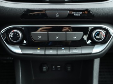 Hyundai i30 III Hatchback 1.4 T-GDI 140KM 2019 Hyundai i30 1.4 T-GDI, Salon Polska, Automat, zdjęcie 11