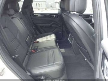 Porsche Cayenne III 2022 Porsche Cayenne Platinum Edition 2022 3.0l 3.0 Benzyna 335KM, zdjęcie 12