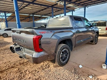 Toyota Tundra II 2024 Toyota Tundra Crewmax Sr 2024 3.4 Benzyna 389KM, zdjęcie 3