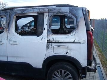КРЫЛО RIFTER BERLINGO IV ЧЕТВЕРТИ