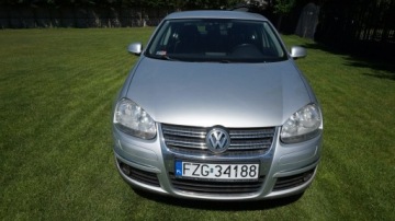 Volkswagen Jetta V 1.4 TSI 122KM 2010 Volkswagen Jetta zarejestrowany, ubezpieczony., zdjęcie 1