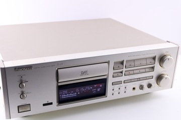 Pioneer DAT D-07 в идеальном состоянии.