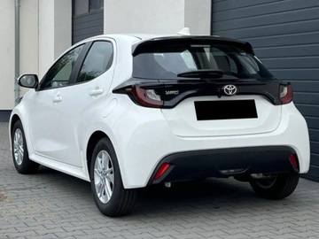 Toyota Yaris IV Hatchback Facelifting 1.5 Hybrid Dynamic Force 116KM 2025 Od ręki - Comfort 1.5 Hybrid 116KM | Tempomat adaptacyjny!, zdjęcie 2
