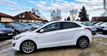 Hyundai i30 II Wagon 1.6 GDI 135KM 2014 Hyundai i30 BENZYNA 5 DRZWI KLIMA niski przebieg super okazja 1.6, zdjęcie 24