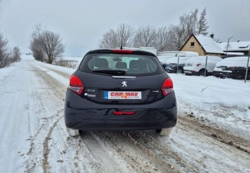 Peugeot 208 I Hatchback 5d Facelifting 1.2 PureTech 82KM 2017 Peugeot 208 Winter Edition 1.2 82KM // Nowy rozrząd !!!, zdjęcie 2