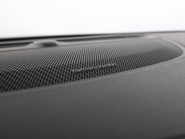 Volvo S60 III 2019 Volvo S60 FV23% R-Design PHEV T8 automat AWD, zdjęcie 38