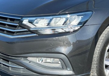 Volkswagen Passat B8 Limousine Facelifting 2.0 TSI 190KM 2020 Volkswagen Passat Business Pakiety, ACC, ergoComfort, GPS, Podgrzewane fo, zdjęcie 33