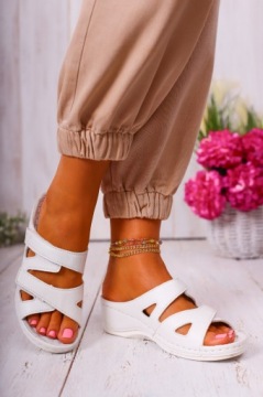 ШЛЕПАНЦЫ ЖЕНСКИЕ ОРТОПЕДИЧЕСКИЕ НА ЛИПУЧКЕ, ПРИШИВАННЫЕ КОЖАНЫЕ