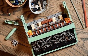 Пишущая машинка LEGO Ideas 21327