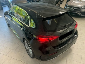 Mercedes Klasa A W177/V177 Hatchback Facelifting 2.0 200d 150KM 2025 MERCEDES-BENZ A Klasa 200 d AMG Line 2.0 (150KM) 2025, zdjęcie 2