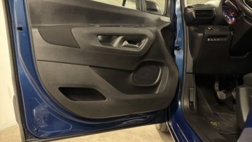 Opel Combo E Kombivan 1.5 Diesel 131KM 2022 Opel Combo Opel Combo Life wersja Elegance F-ra Vat 23 1.5 Diesel 131KM, zdjęcie 6