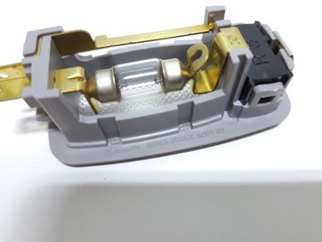 HYUNDAI TUCSON II III LAMPA ODSWIETLENIE KABINY INTERIÉR 92892-3SXXX