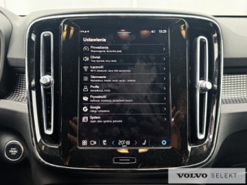 Volvo XC40 Crossover Facelifting 2.0 B3 163KM 2025 Volvo XC 40 XC40 B3 Benzyna | Core | Salon Polska, zdjęcie 18