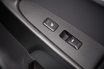 Kia Sportage III SUV Facelifting 2.0 CRDi 184KM 2015 KIA SPORTAGE 2.0 diesel 184KM AUTOMAT 4x4 panorama Navi Kamera Bi-Xenon, zdjęcie 27