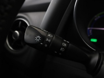 Toyota Auris II Touring Sports Facelifting 1.8 Hybrid 136KM 2017 Toyota Auris hybryda kamera tempomat Bluetooth, zdjęcie 32