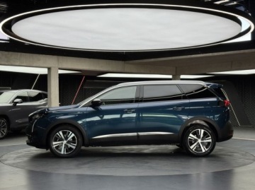 Peugeot 5008 II Crossover Facelifting 1.2 PureTech 130KM 2022 Peugeot 5008 Allure Pack 7 osobowy Kamera Nawigacja CarPlayAndroid LED, zdjęcie 11