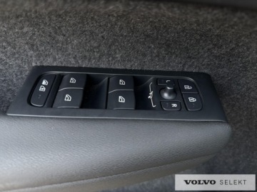 Volvo XC40 Crossover Facelifting 2.0 B3 163KM 2025 Volvo XC 40 XC40 B3 Plus Dark aut, Harman Kardon,, zdjęcie 21