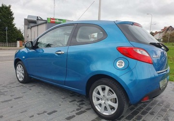 Mazda 2 II Hatchback 3d Facelifting 1.3 MZR 75KM 2011 Mazda 2 LIFT 1.3 75KM Klima Grzane Fotele Alufelgi, zdjęcie 25