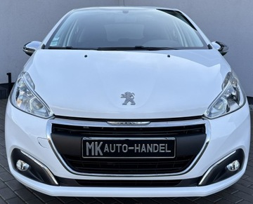 Peugeot 208 I Hatchback 5d Facelifting 1.2 PureTech 82KM 2016 Peugeot 208 1.2 VTi, zdjęcie 1