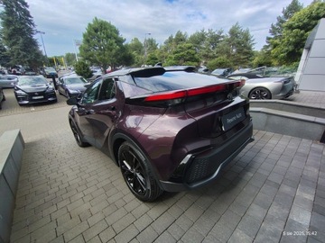 Toyota C-HR II SUV 2.0 Hybrid Dynamic Force 197KM 2024 Toyota C-HR 2.0 Hybrid GR Sport GR_SPORT 2.0 Hybri, zdjęcie 1