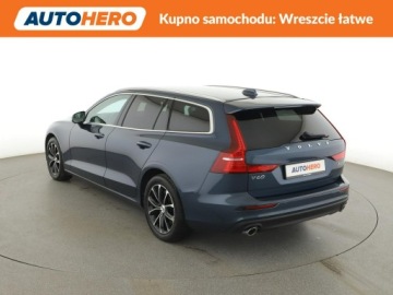 Volvo V60 II  Kombi 2.0 D4 190KM 2020 Volvo V60 2.0 D4 Automat AWD Momentum Pro Navi, zdjęcie 3