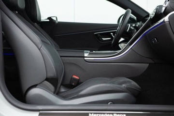 Mercedes CLE Coupe 2.0 300 258KM 2024 Mercedes-Benz CLE 300 4MATIC Coupe AMG Autotrade Mercedes-Benz 2.0, zdjęcie 27