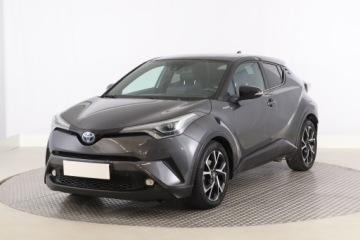 Toyota C-HR I Crossover 1.8 Hybrid 122KM 2017 Toyota C-HR 1.8 Hybrid, Salon Polska, Serwis ASO, zdjęcie 1