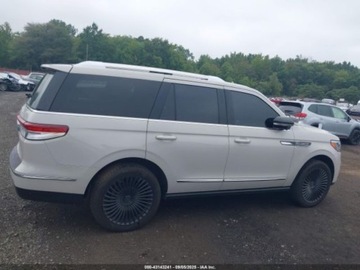 Lincoln Navigator III 2022 Lincoln Navigator Reserve 2022 3.5 Benzyna 440KM, zdjęcie 6