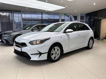 Kia Ceed III Hatchback Facelifting  1.5 T-GDI 160KM 2022 Kia Ceed M / Kamera cofania / CarPlay/Android Auto