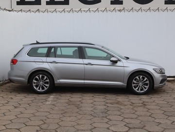 Volkswagen Passat B8 Variant Facelifting 1.5 TSI EVO 150KM 2020 VW Passat 1.5 TSI, Salon Polska, Klima, zdjęcie 5
