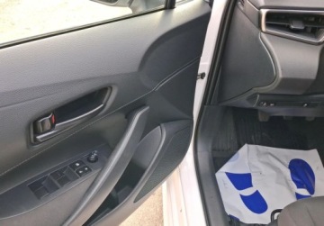 Toyota Corolla XII Hatchback 1.2 Turbo D-4T 116KM 2019 Toyota Corolla 1.2 T ACTIVE Salon PL 1 wlasciciel FV Vat 1.2 116KM, zdjęcie 9