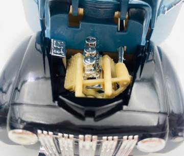 Ford Pickup Jailbar 1942–1947, масштаб 1:24, Motormax 79388