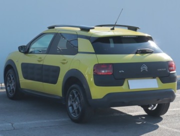 Citroen C4 Cactus Crossover 1.2 PureTech 82KM 2016 Citroen C4 Cactus 1.2 PureTech, Salon Polska, zdjęcie 3