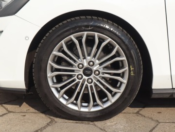 Ford Focus IV Hatchback 1.0 EcoBoost 125KM 2019 Ford Focus 1.0 EcoBoost, Salon Polska, Automat, zdjęcie 14