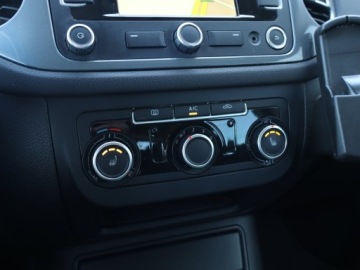 Volkswagen Tiguan I SUV Facelifting 2.0 TDI CR DPF BlueMotion 140KM 2013 VW Tiguan 2.0 TDI, 4X4, DSG, Navi, Klima, zdjęcie 12