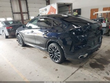 BMW X6 G06 2025 BMW X6 xDrive40i 2025 3.0 Benzyna 375KM, zdjęcie 3