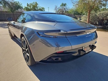 Aston Martin DB11 Coupe 4.0 V8 503KM 2020 Aston Martin DB11 V8 2020 4.0l 4.0 Benzyna 503KM, zdjęcie 2