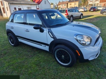 Mini Countryman R60 Crossover 1.6 184KM 2014 MINI Countryman 1.6 benzyna 184KM 4X4 2014r, zdjęcie 4