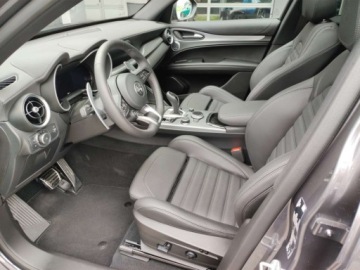 Alfa Romeo Stelvio SUV Facelifting 2023 2.0 GME Turbo 280KM 2026 ALFA ROMEO Stelvio Turbo Veloce Q4 Suv 2.0 (280KM) 2026, zdjęcie 5