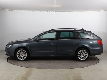 Skoda Superb II Outdoor 2.0 TDI CR DPF 170KM 2014 Skoda Superb 2.0 TDI, 167 KM, Navi, Klima, zdjęcie 2